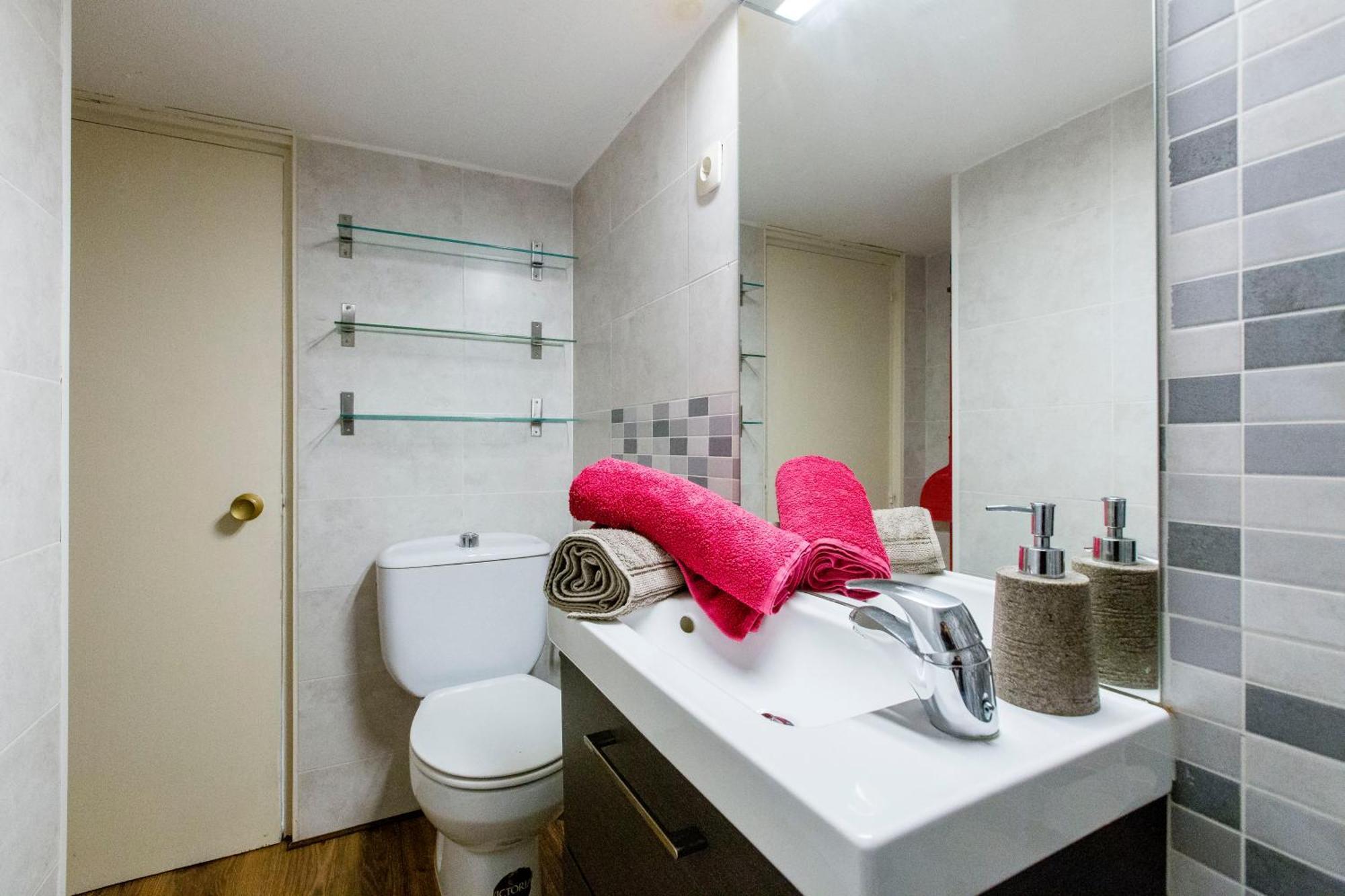 Sunny N Quiet Penthouse In The Center.Atico Centro Apartment Madrid Exterior photo